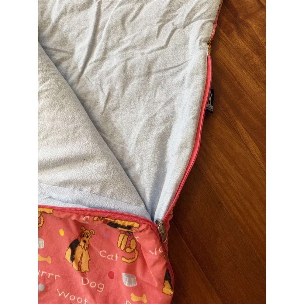 Wildkin Dog Cat Woof Purr Pet Print Sleeping Bag Blue Pink Zip Up Cozy Kids